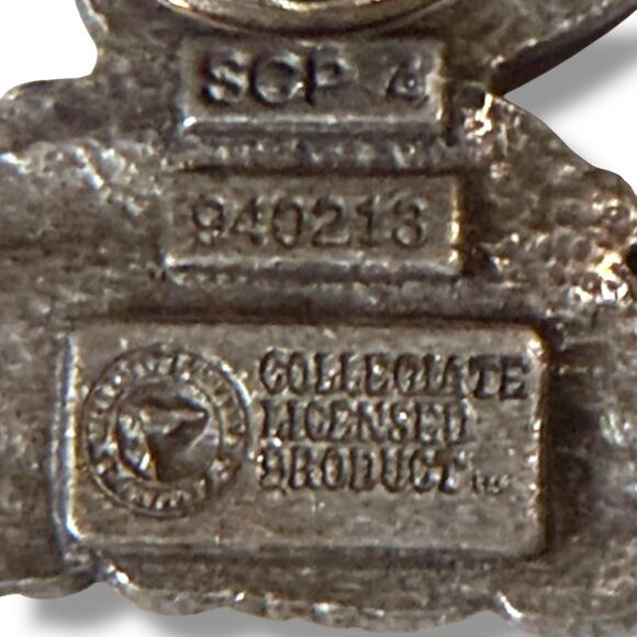 Florida Gators Mascot Lapel Pin Pewter Enamel College Sports - Picture 4 of 5